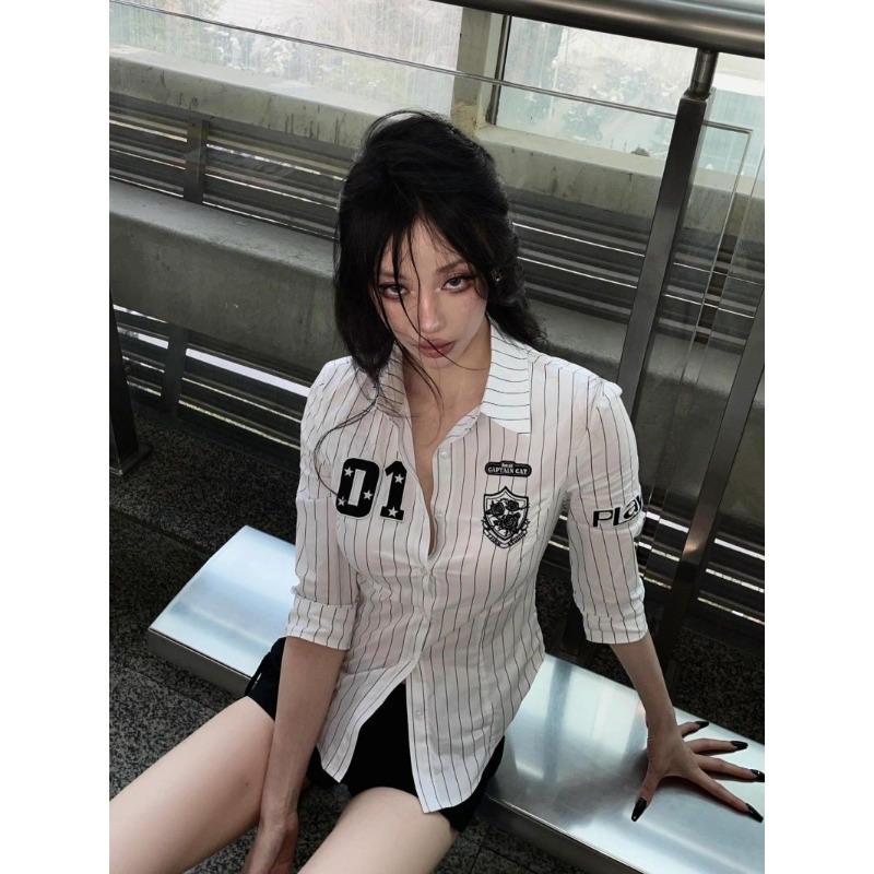 Women’s Korean Plaid Shirt Early Autumn Loose Lazy Style Top Outerwear Checkered Shirt Jacket