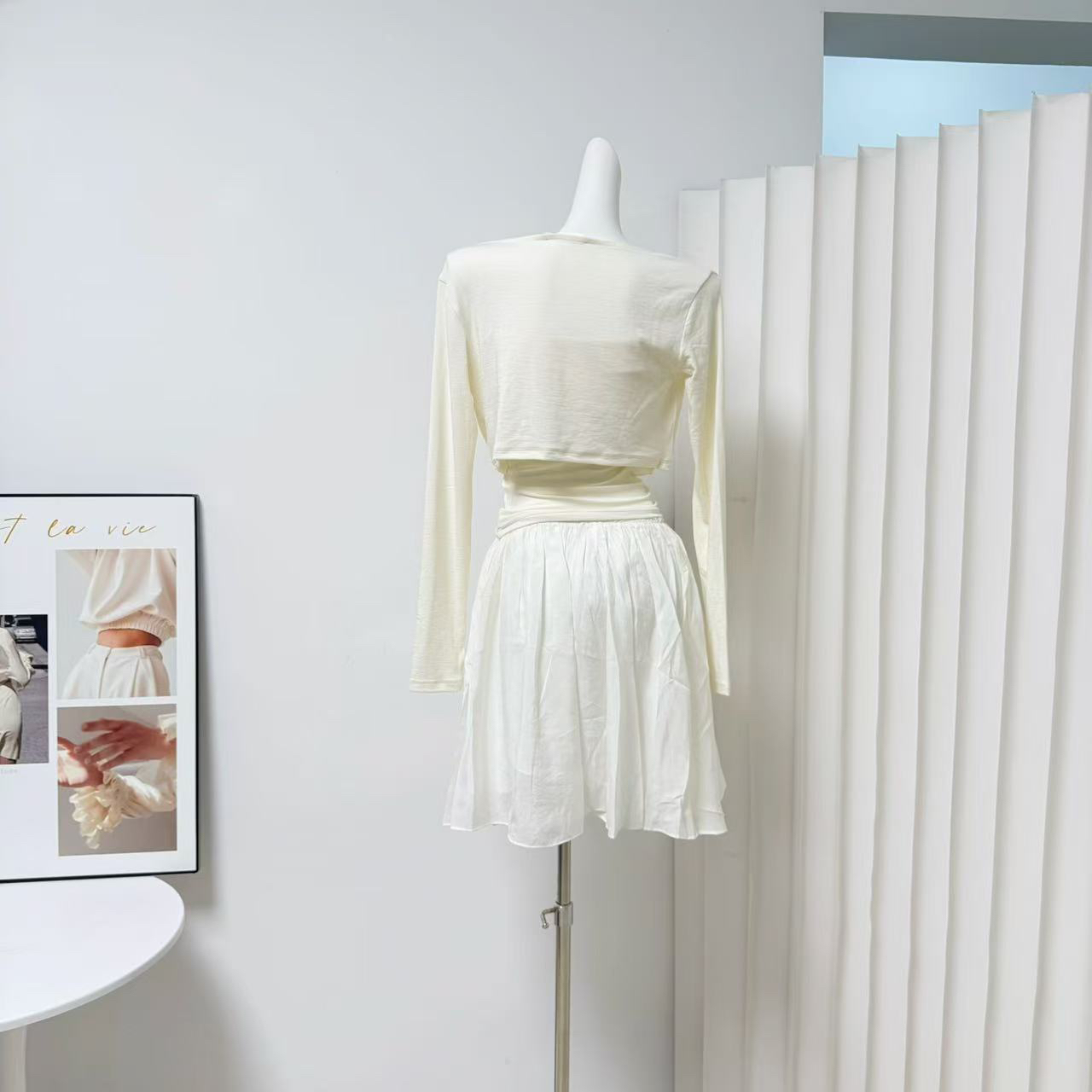 Lyocell Slim Fit Tube Top Apricot Knit Set for Women - Image 5