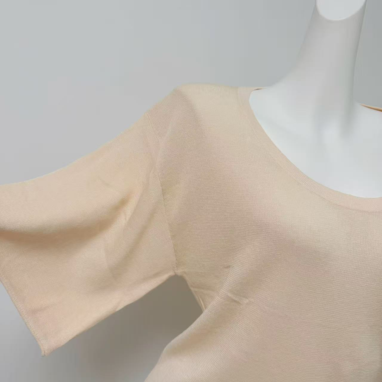 Women’s Lazy Linen Lyocell Knit T-Shirt with Large U-Neck and Loose Mid-Sleeves